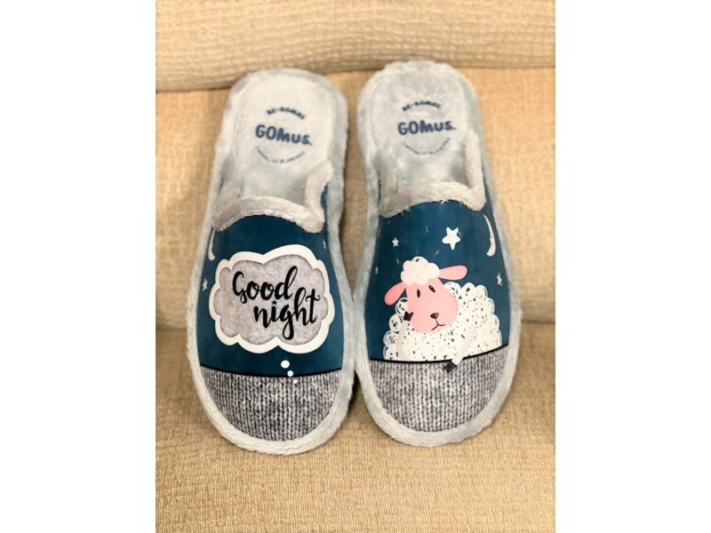 Muro zapatillas online de casa