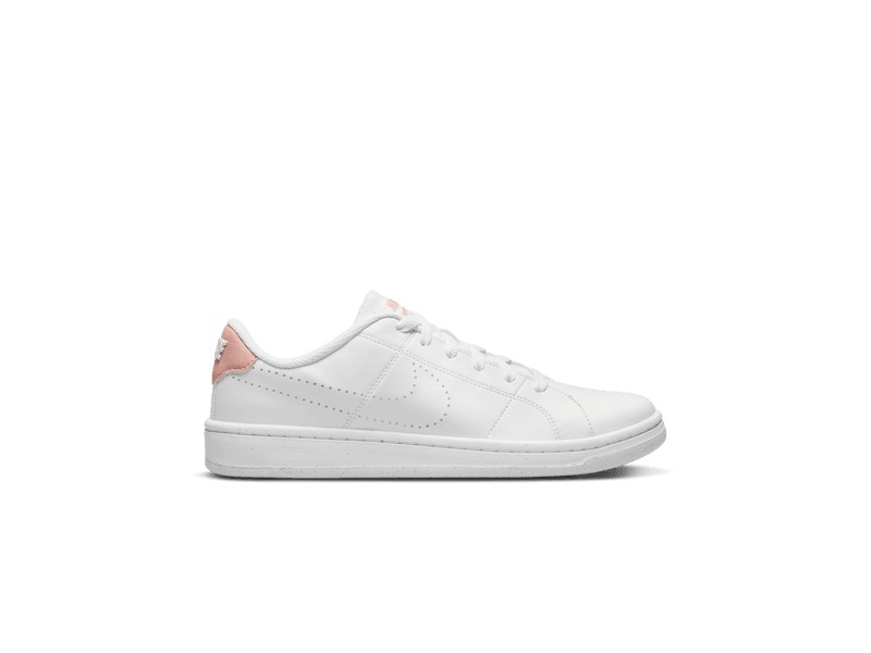 cubierta Sótano compensar Deportivo Nike Court Royale 2 NN DQ4127 en color blanco para mujer.