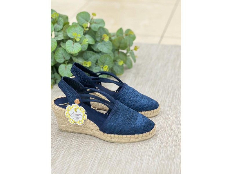 Alpargata de cu a 05076 La cadena en azul o beige. Calzados Gayoso