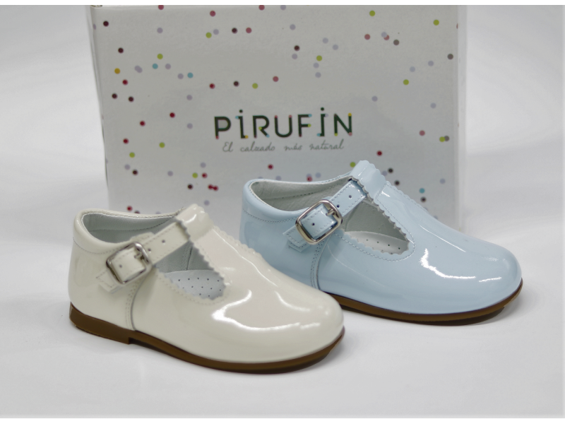Zapato charol Pirufin modelo 11852 o beig. Calzados Gayoso.